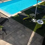 Luisole بيت ضيافة