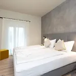 Luisole بيت ضيافة