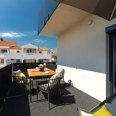 Luisole Casa de hóspedes Krk Town