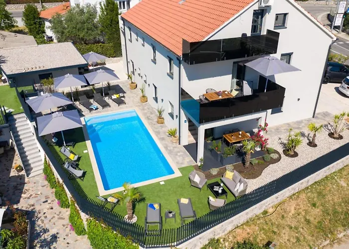 게스트하우스 Luisole 크르크