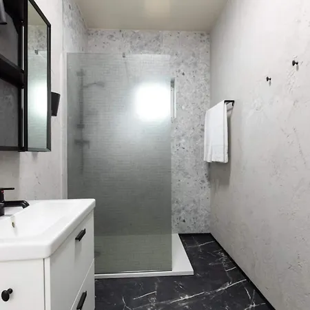 Luisole Pensionat Krk Town