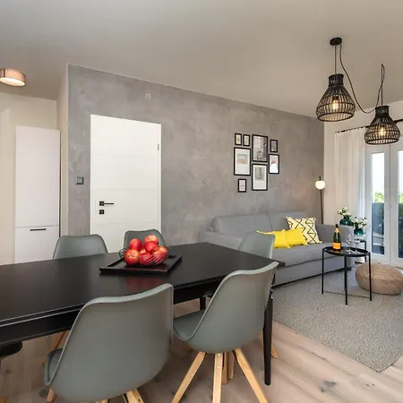 Luisole Pensionat Krk Town