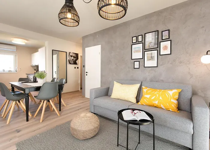 Gostinjska kuća Luisole Krk Town