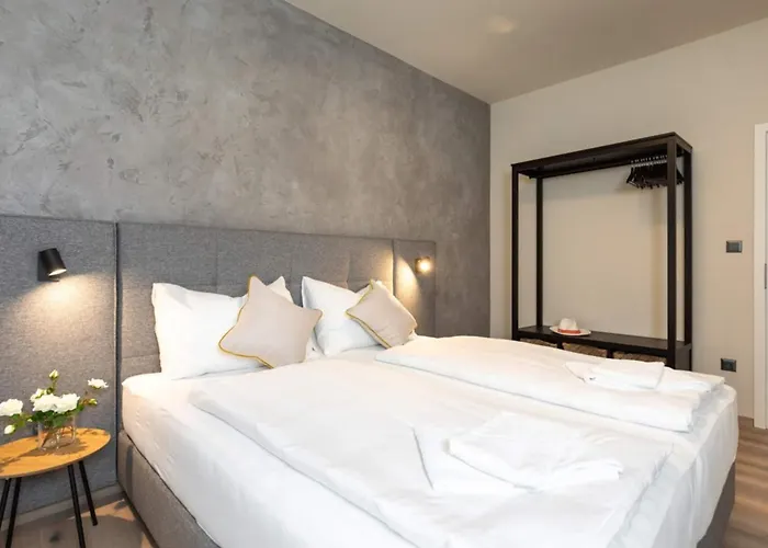 Gostinjska kuća Luisole 4*